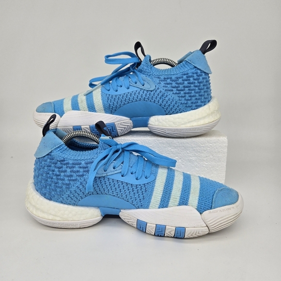 #45 adidas Trae Young 2  light blue with white EUC  . Love the knitted look . main image 5